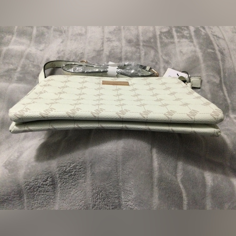 Nicole Miller Cream/Bone NM Logo Crossbody with Matching Coin Pouch - Picture 6 of 9